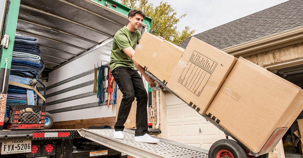 Let’s Collab: Loading And Unloading Your U-Haul - Little Guys Movers